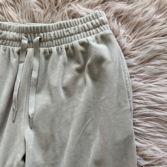 Forever 21 Women’s Beige Velvet Sweats - Picture 5 of 11